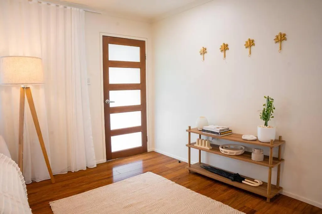 Four Palms, 8 Min Walk To Beach- Pet Friendly トリニティービーチ 0*,  オーストラリア