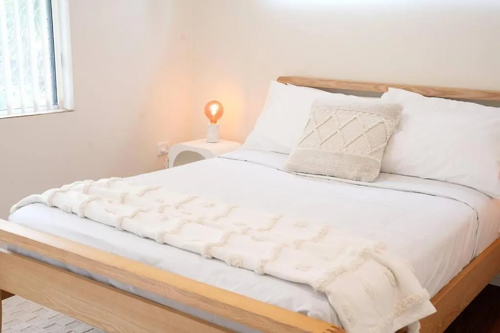 Holiday home Four Palms, 8 Min Walk To Beach- Pet Friendly Trinity Beach