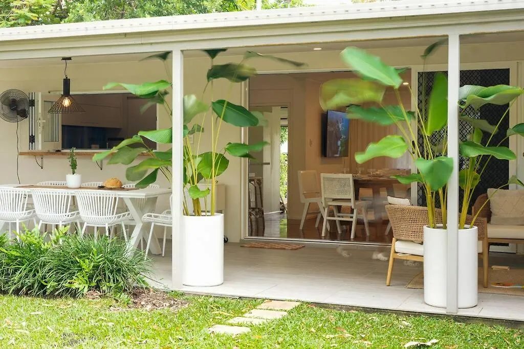 Four Palms, 8 Min Walk To Beach- Pet Friendly Trinity Beach 0*,
